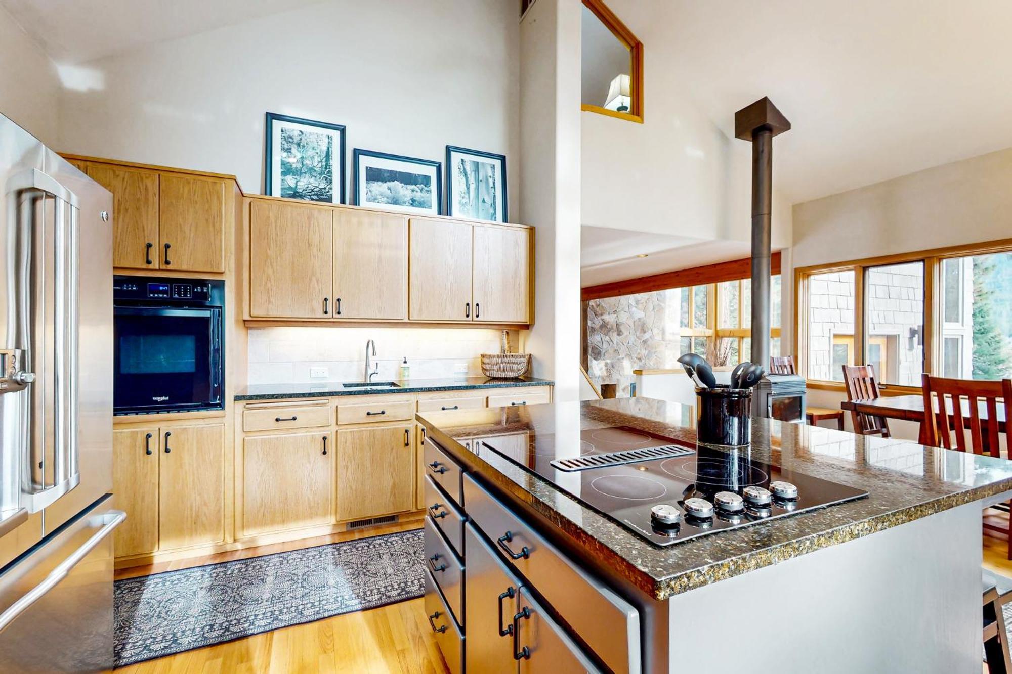 Black Butte Ranch: Hilltop Getaway Exterior photo